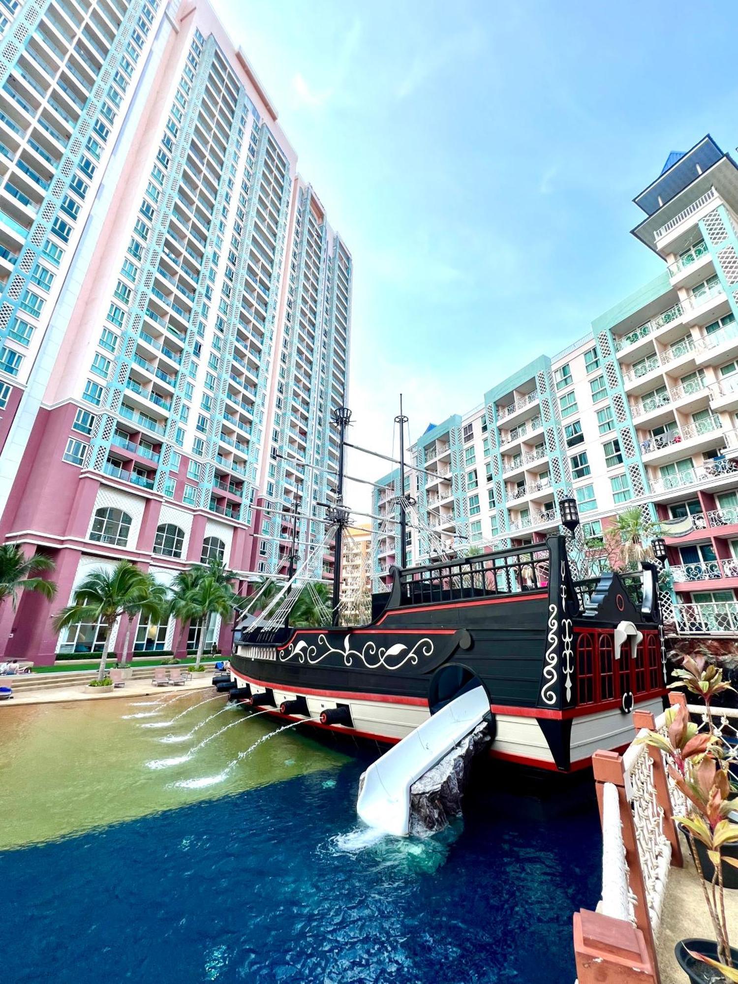 Grande Caribbean Pattaya Hotel Ngoại thất bức ảnh