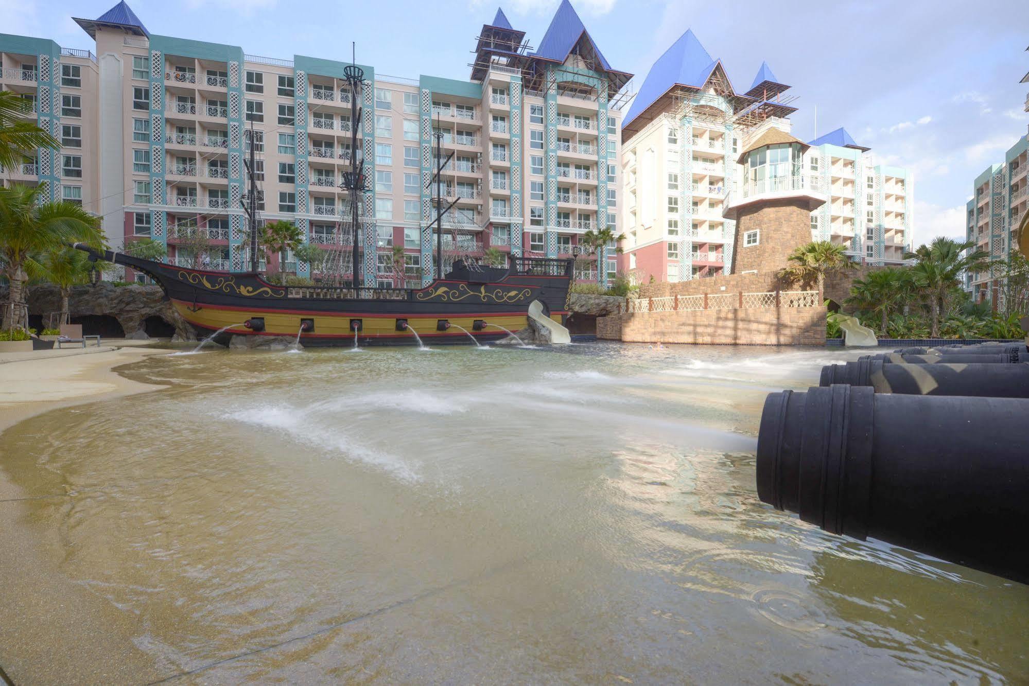 Grande Caribbean Pattaya Hotel Ngoại thất bức ảnh